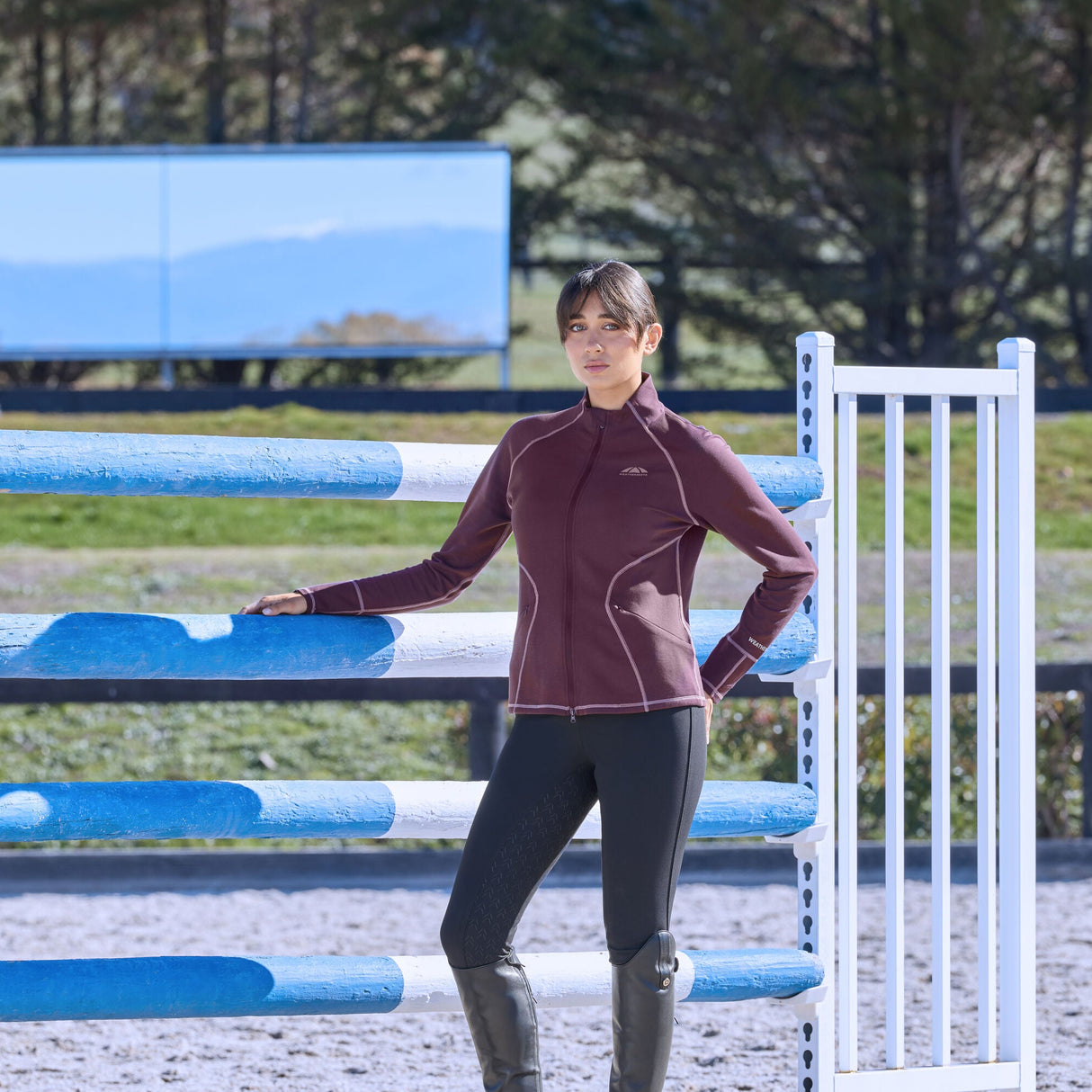 Weatherbeeta Ladies Copper Performance Jacket #colour_mulberry