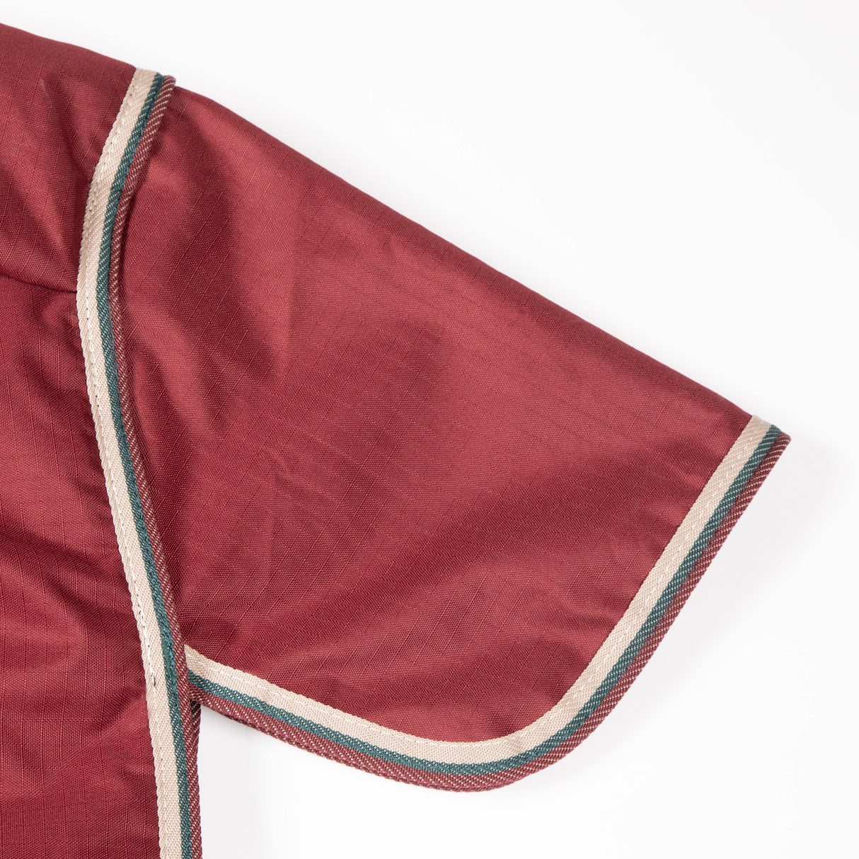 Shires Tempest Original 200g Turnout Rug #colour_maroon