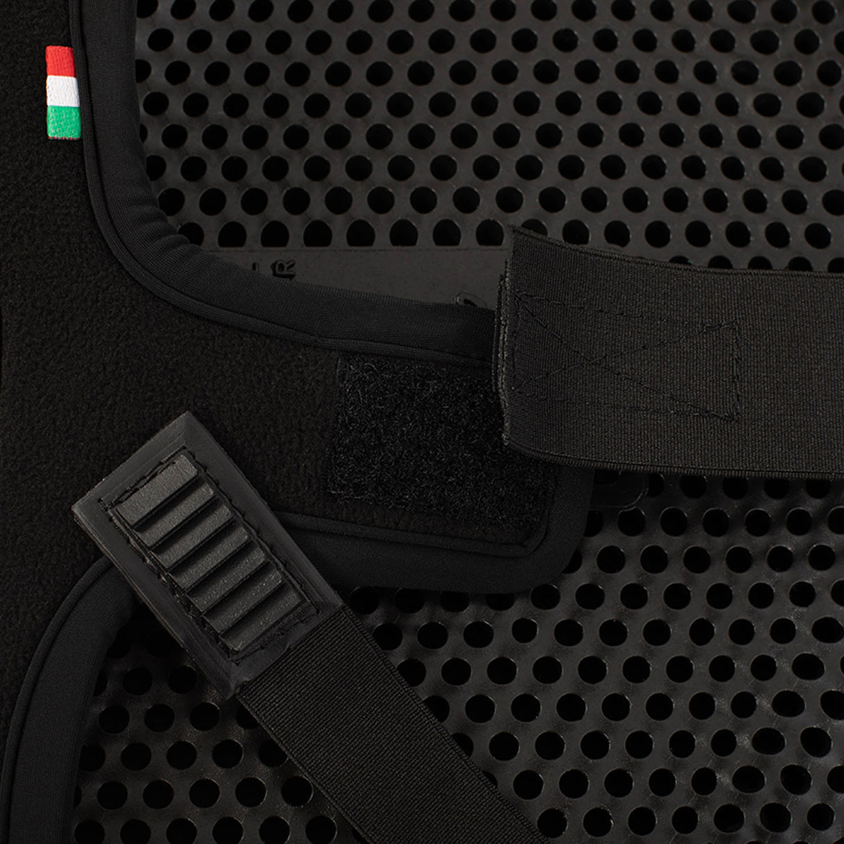 Acavallo Pony Standard Seat Saver Jumping Classic Gel-In Dri-Lex #colour_black