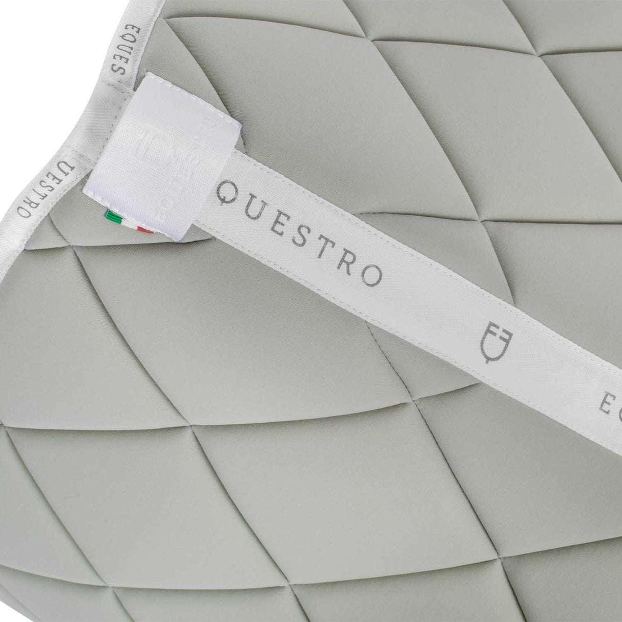 Jumping saddle pad breathable technical fabric