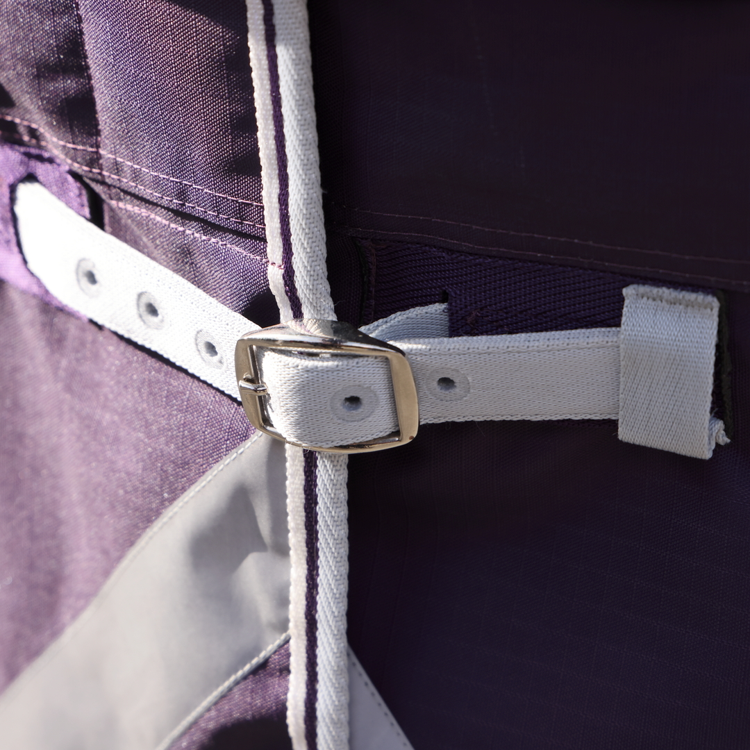 Shires Highlander Original 100g Turnout Rug & Neck #colour_plum