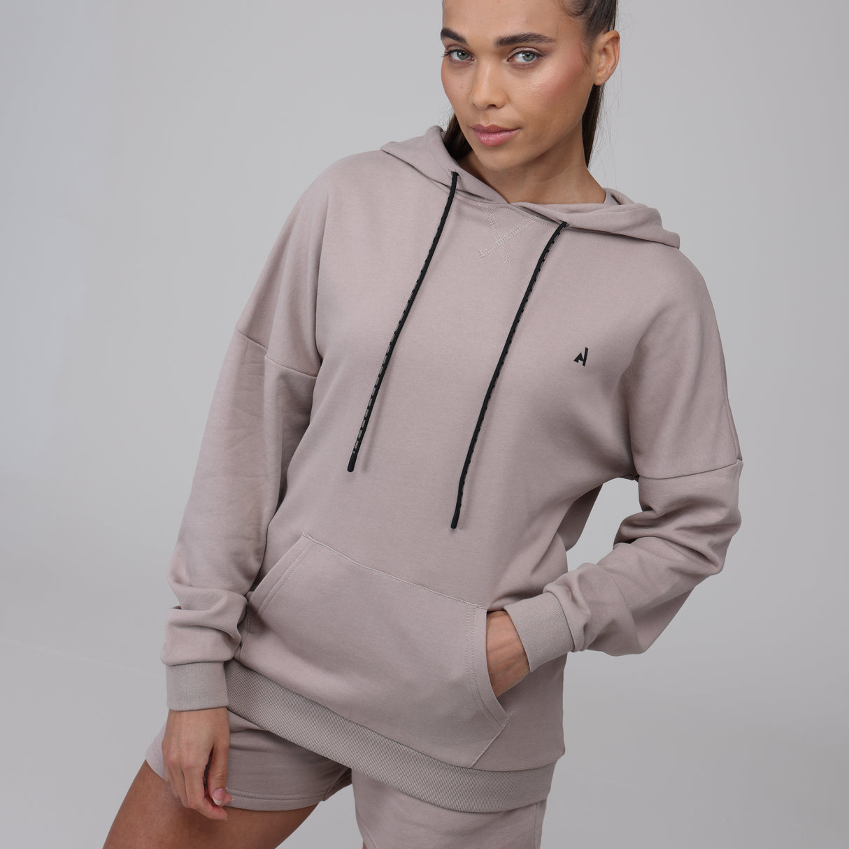 Shires Aubrion Ladies React Hoodie #colour_sand