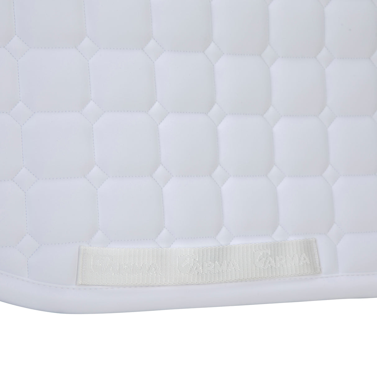 Shires ARMA Elegance 1.0 Saddlecloth #colour_white